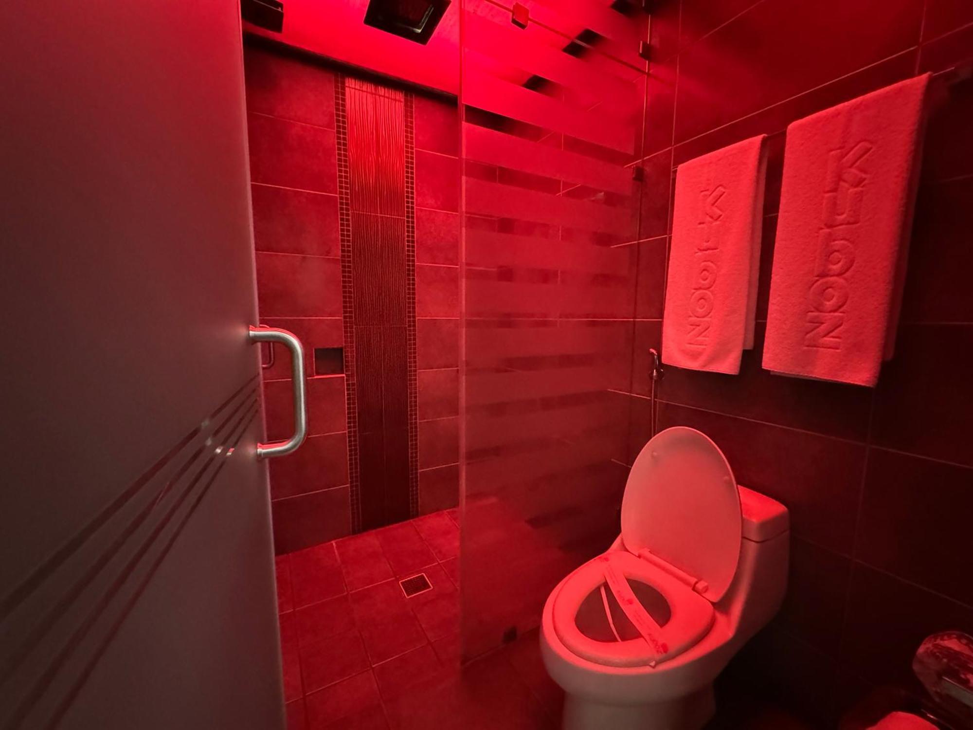 Kuboz Motor Hotel 萨波潘 外观 照片